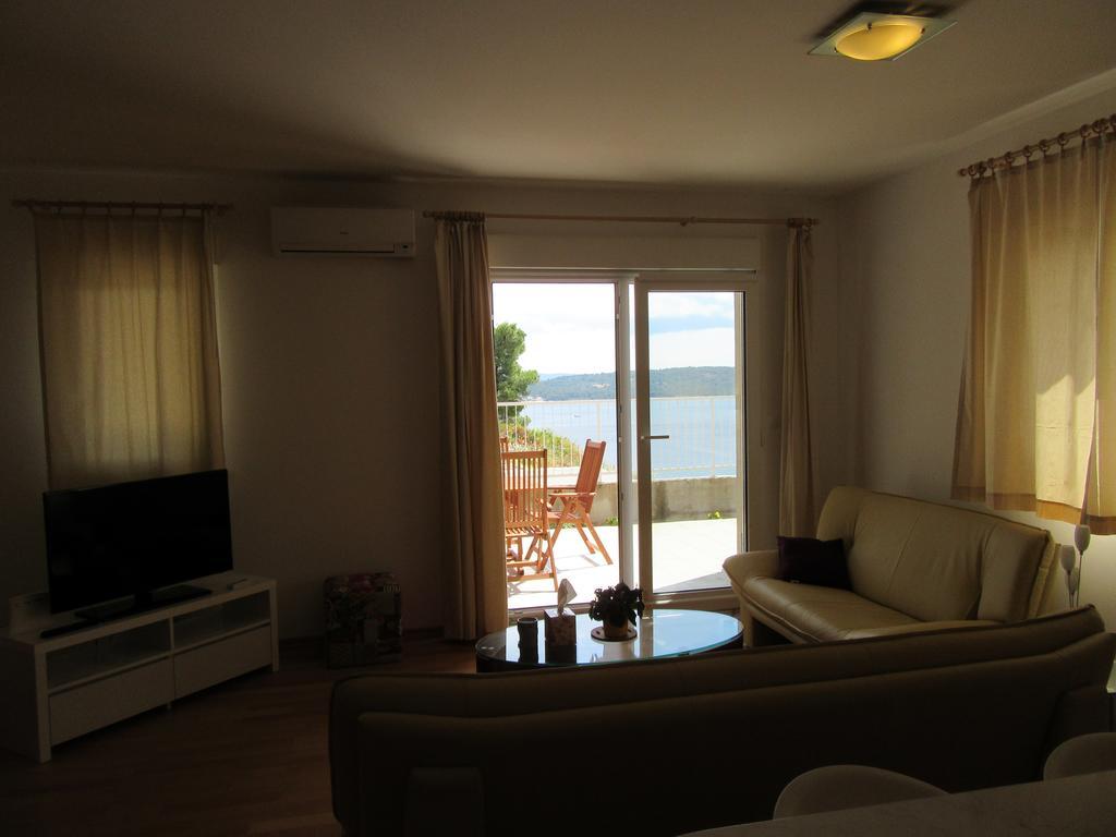 Apartment Linthorst Трогир Екстериор снимка