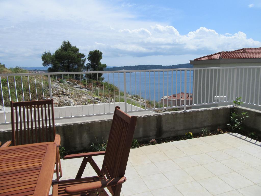 Apartment Linthorst Трогир Екстериор снимка